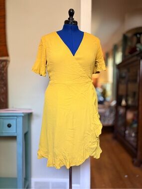 Willow & Clay Mustard Yellow Wrap Ruffle Dress | Medium